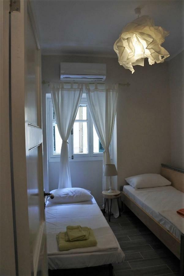 Kondessa Corfu Old Town Apartment Buitenkant foto